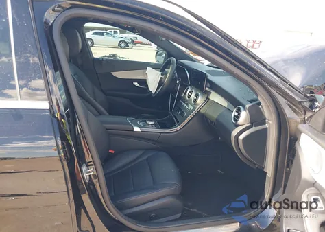 2021 Mercedes-Benz C 300 Sedan из США, поврежденный, VIN W1KWF8DB1MR640342